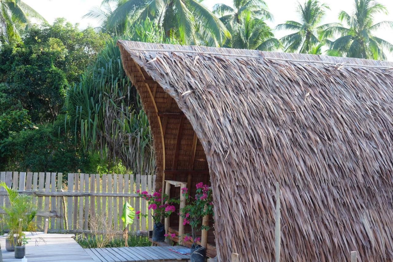 Palayan Paradise Huts サン・ヴィチェンテ エクステリア 写真