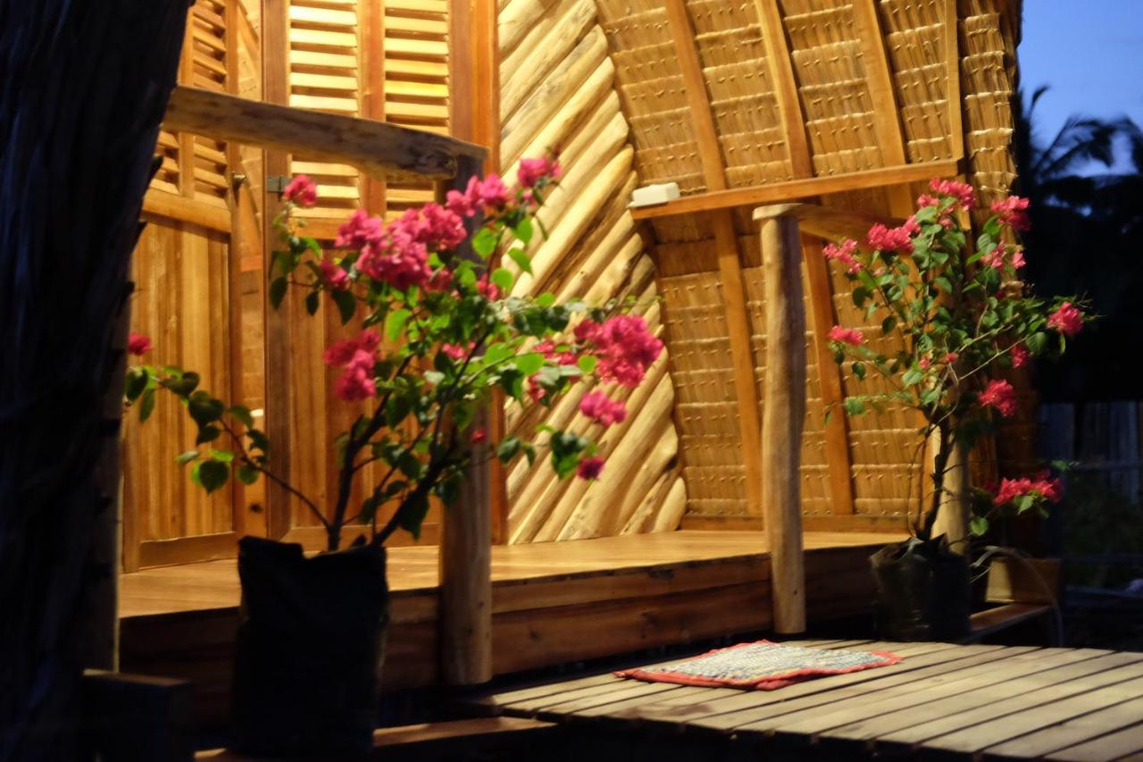 Palayan Paradise Huts サン・ヴィチェンテ エクステリア 写真